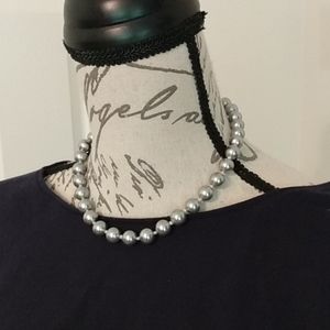 Genuine cultured gray pearl necklace